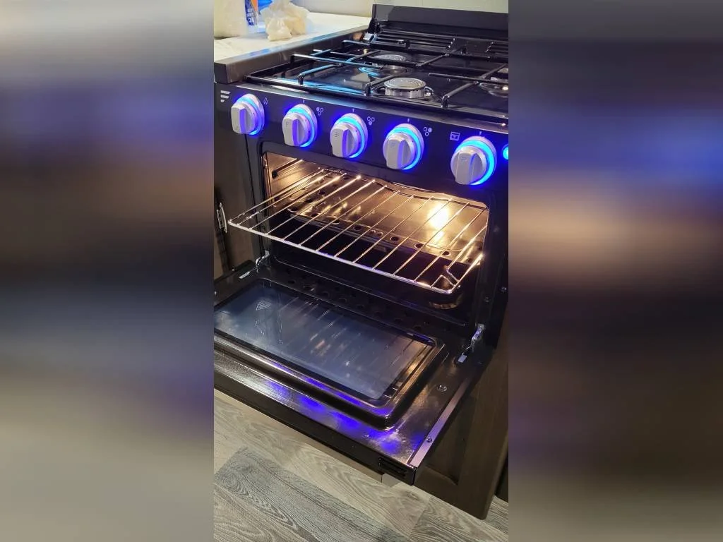 2020 Keystone Travel Trailer RV SPRINGDALE 202RD Kitchen