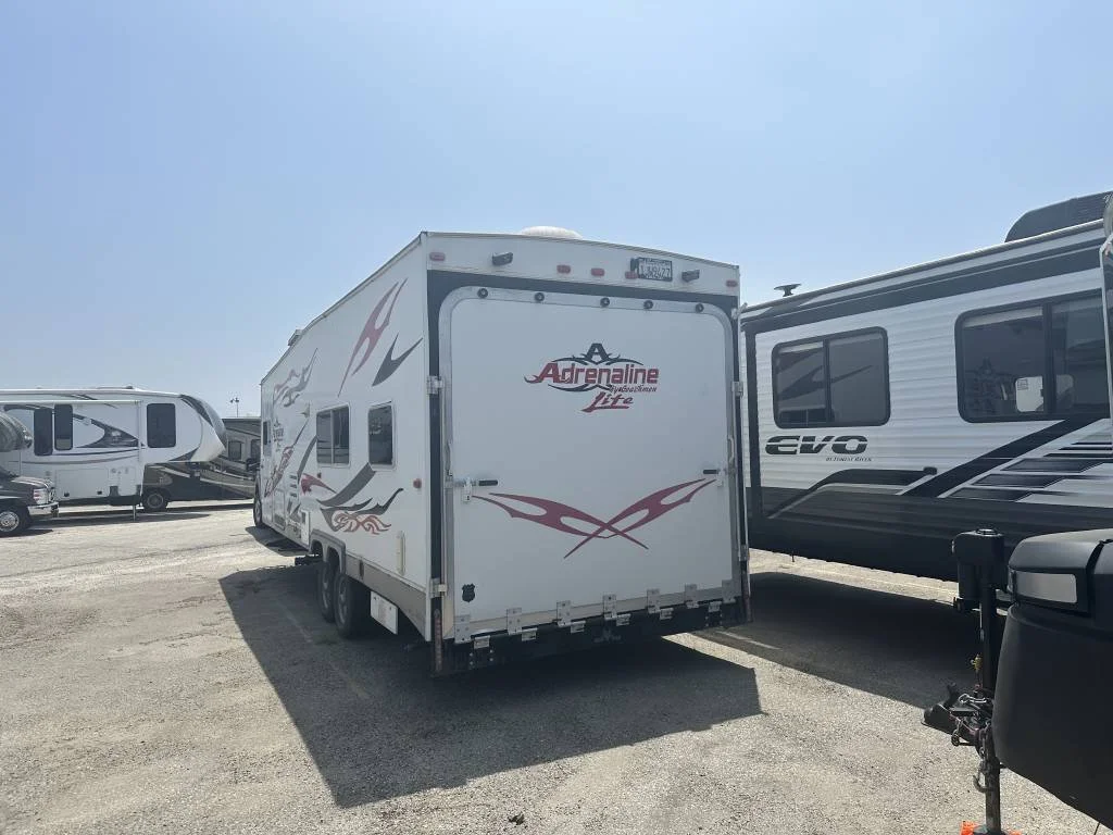 2007 Coachmen Travel Trailer Toy Hauler RV ADRENALINE LITE 26FS Back
