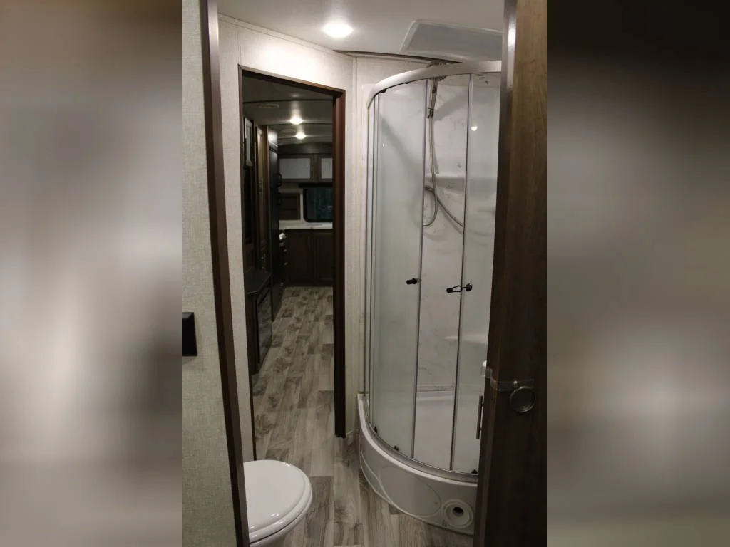2020 Keystone Travel Trailer RV COUGAR HALF-TON 30RKD