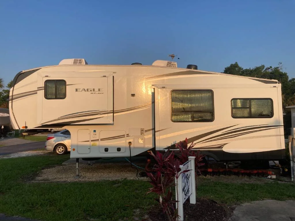 2021 Jayco Fifth Wheel RV EAGLE HT 25.5REOK Full View