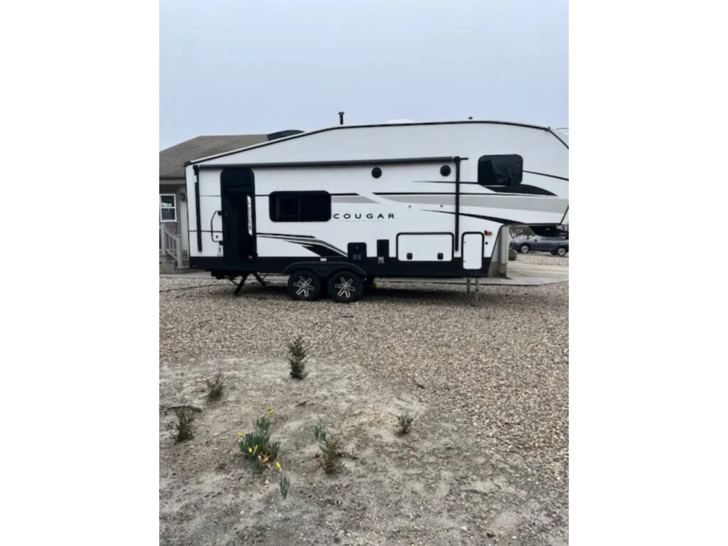 2023-Keystone-COUGAR-SPORT-2100RK-side-view