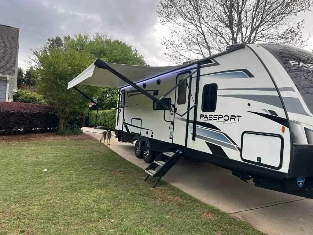 2022-Keystone-PASSPORT-GRAND-TOURING-2951BH-GT-side-view