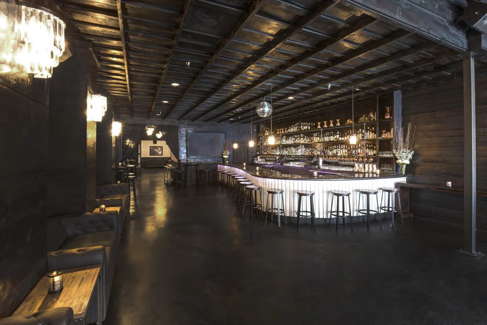 Bar photo 2