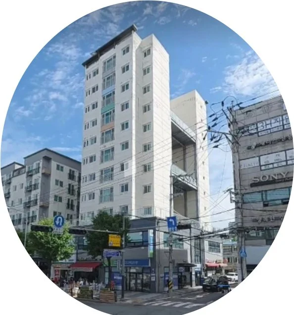 Circle office tower.jpg