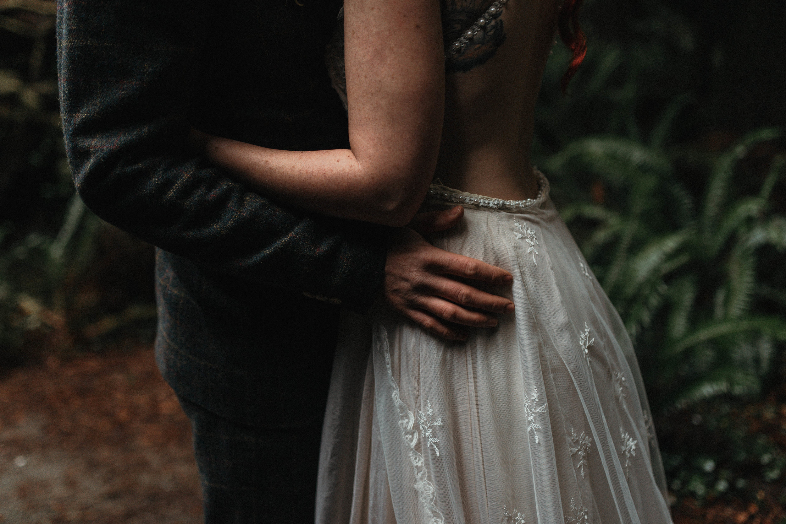 Intimiate Redwoods Elopement , Elopement Inspiration, Jessica Heron Images, Northern California Elopement, Oregon Elopement, Oregon Wedding, Elopement Ideas, Oregon Wedding