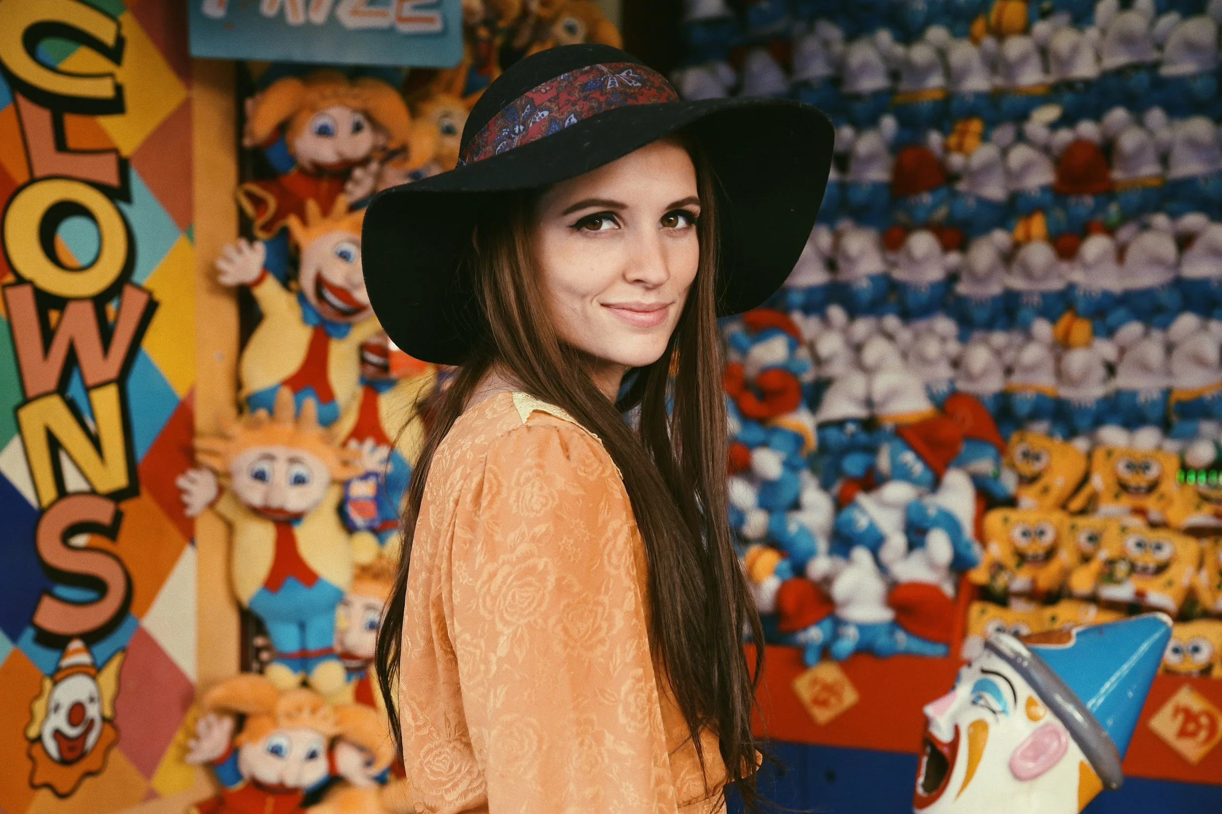 Wearing: Vintage hat and dress.