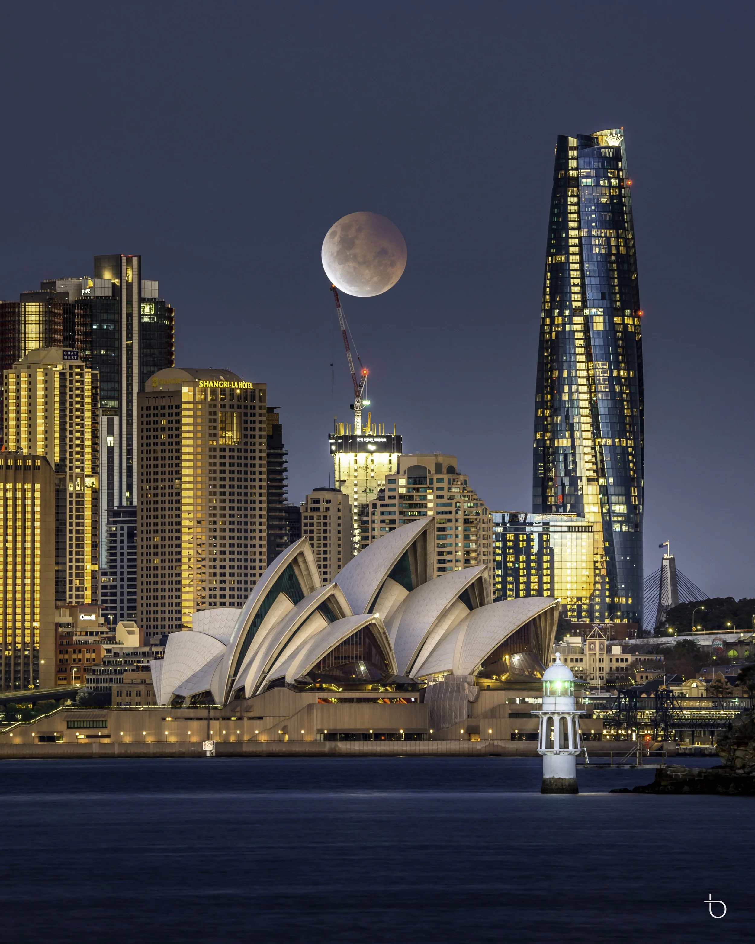 lunar eclipse taronga zoo2 2.JPG