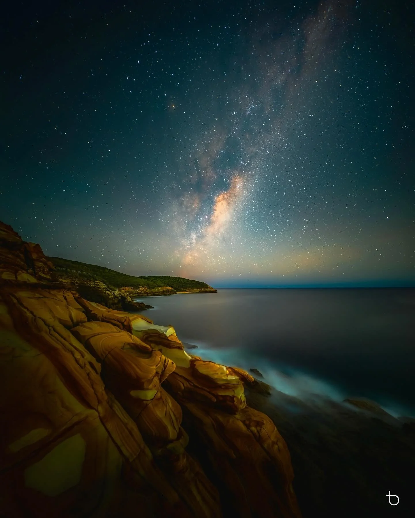 Bouddi National Park astro taken from late June.  Here is another edit with the core more visible during the night. 
.
.
.
.
.
#mynikonlife #bouddinationalpark #centralcoast #ilovesydney #VisitNSW #naturephotography #australiagram #ig_australia #eart