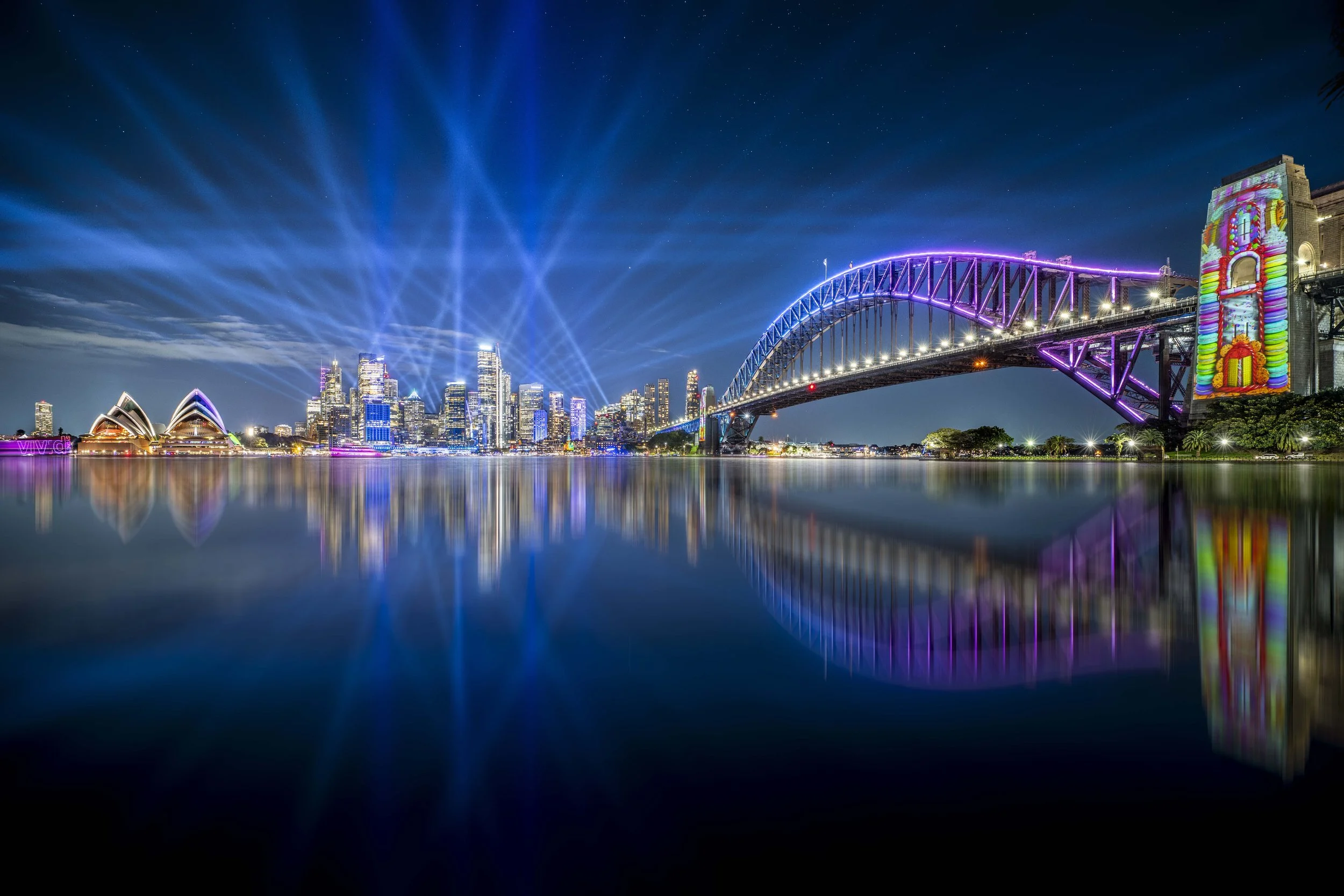 Web VividSydney2025_Hero_Kirribilli_SweetDreams_CREDITDestinationNSW_BT_003 copy.jpg