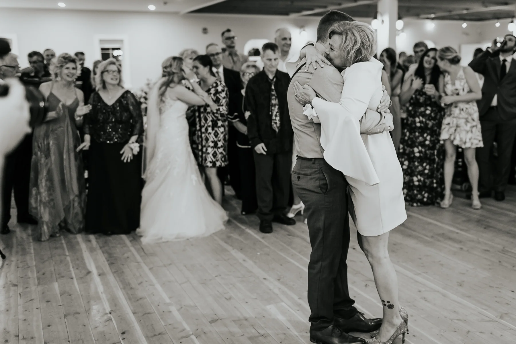 whitetailmeadow_dayna&aaron_0290.jpg