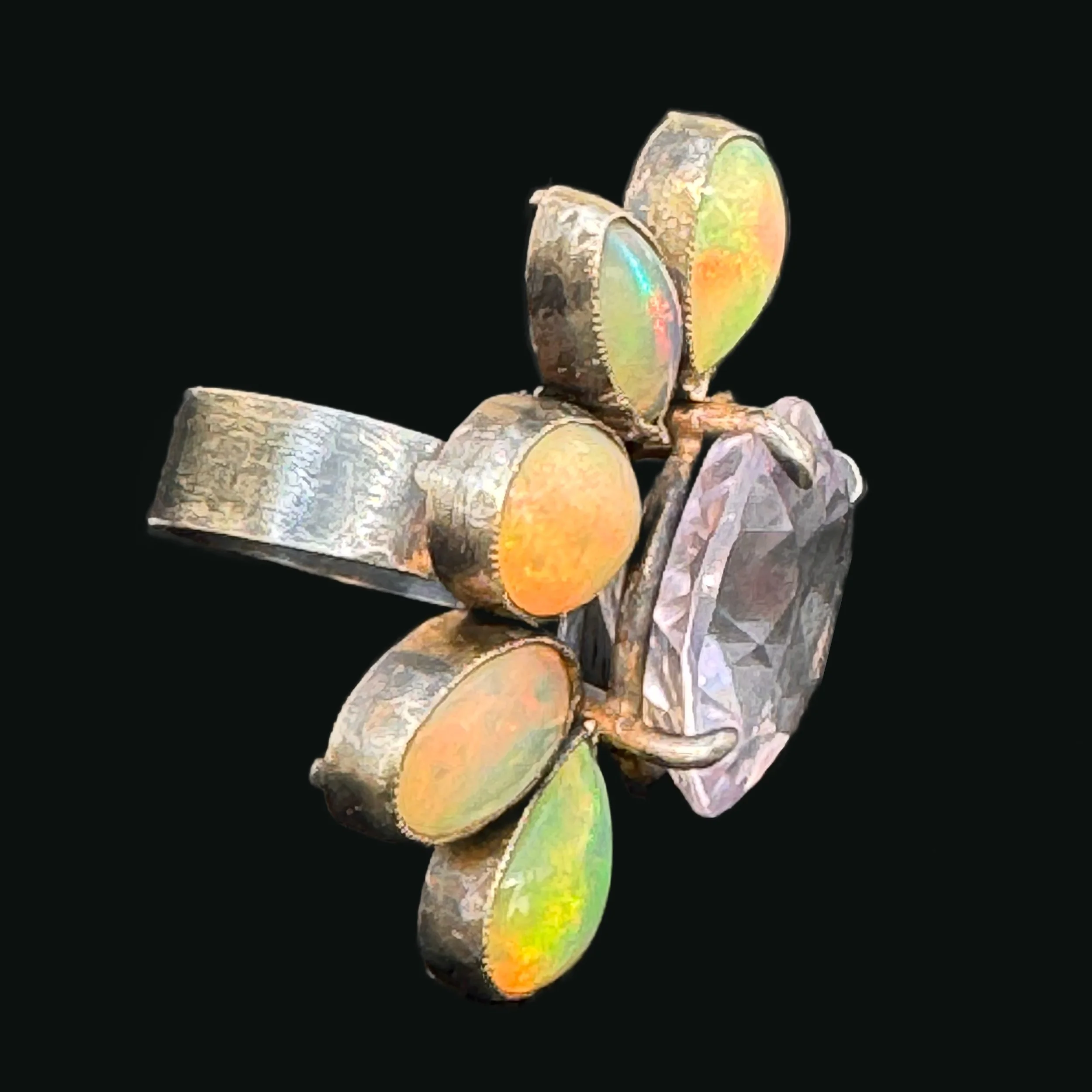5 OPALS RING side8.jpg