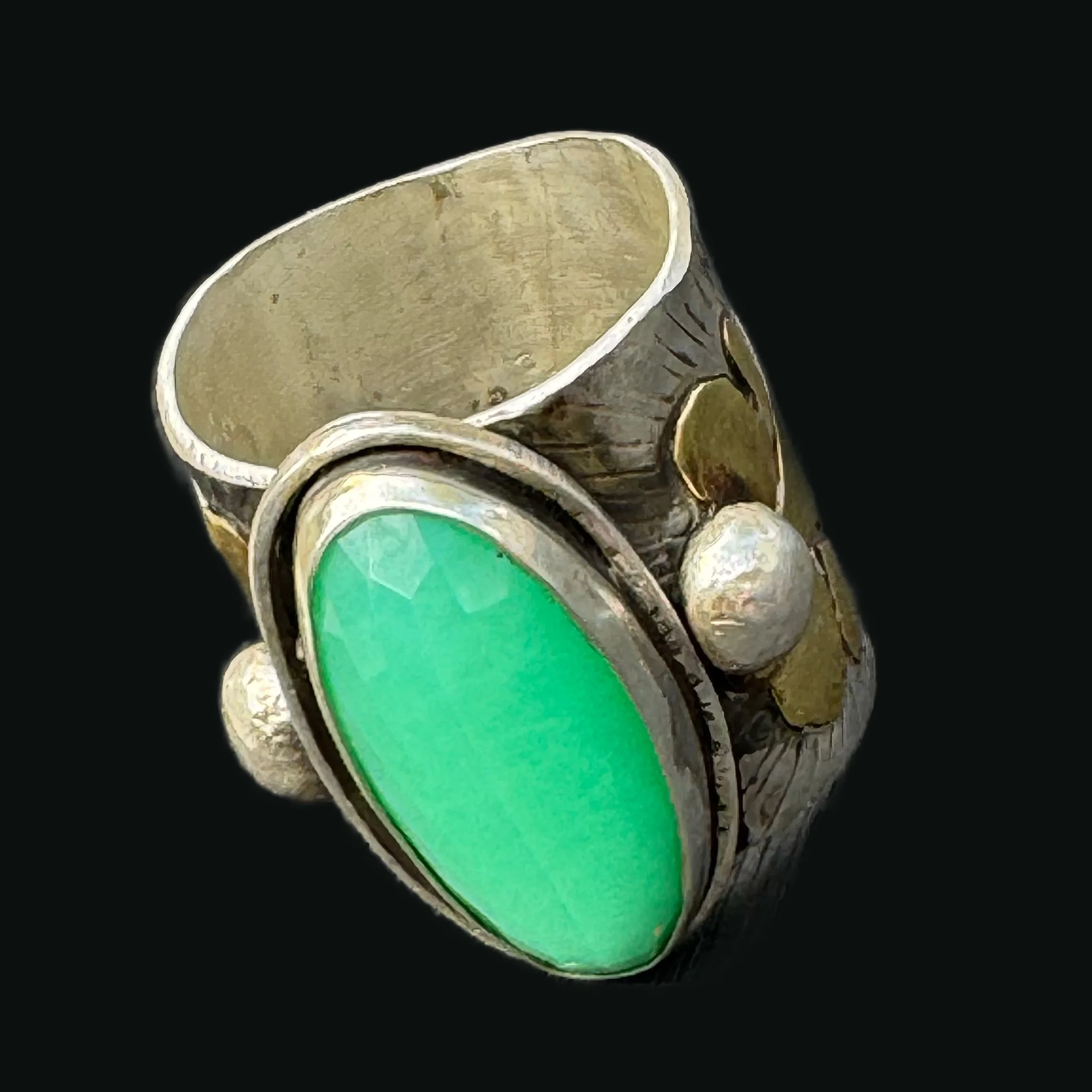 green chrysoprise ring 3.jpg