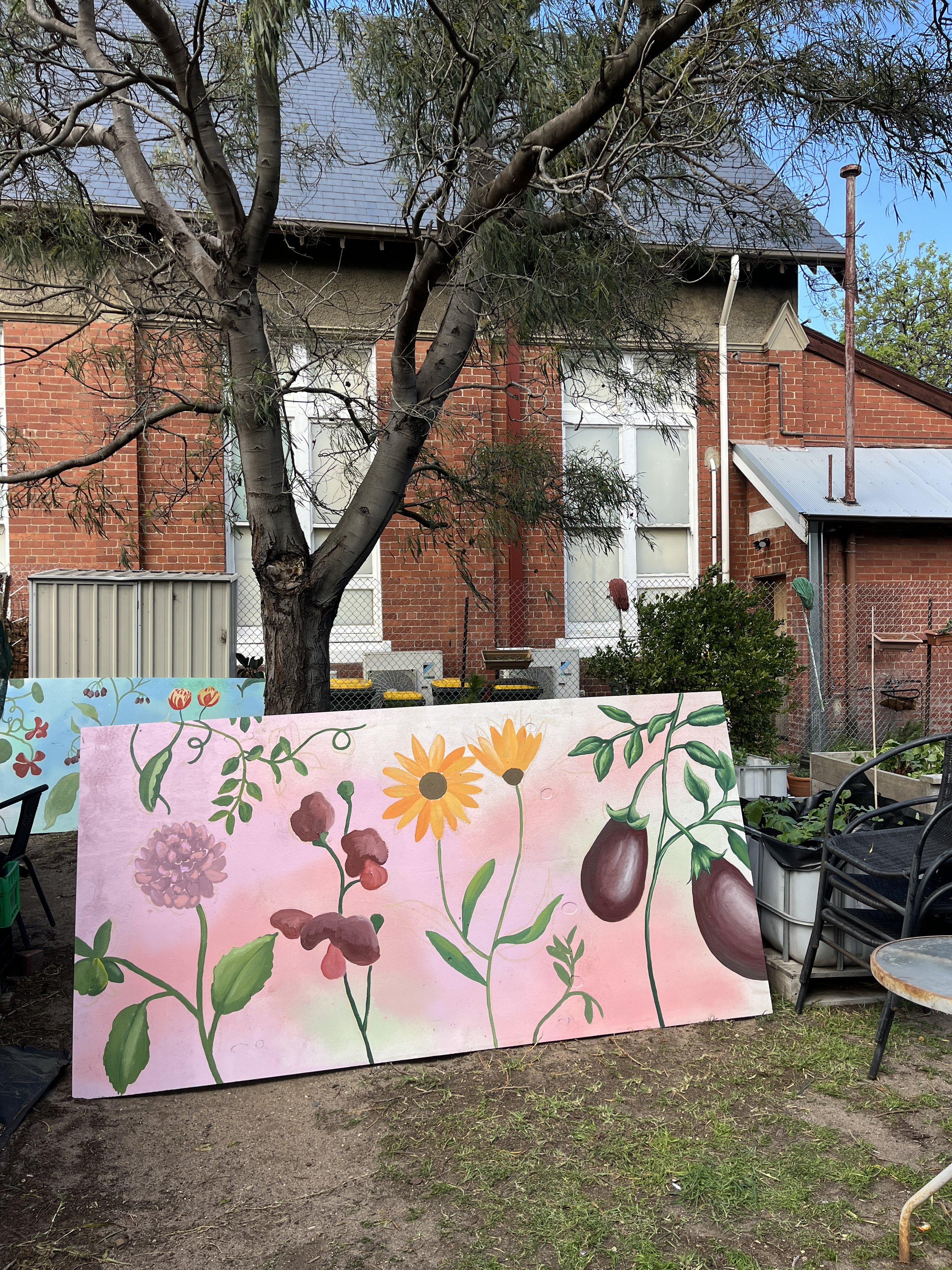 Sarah Hankinson Circle of Life Murals3.JPG