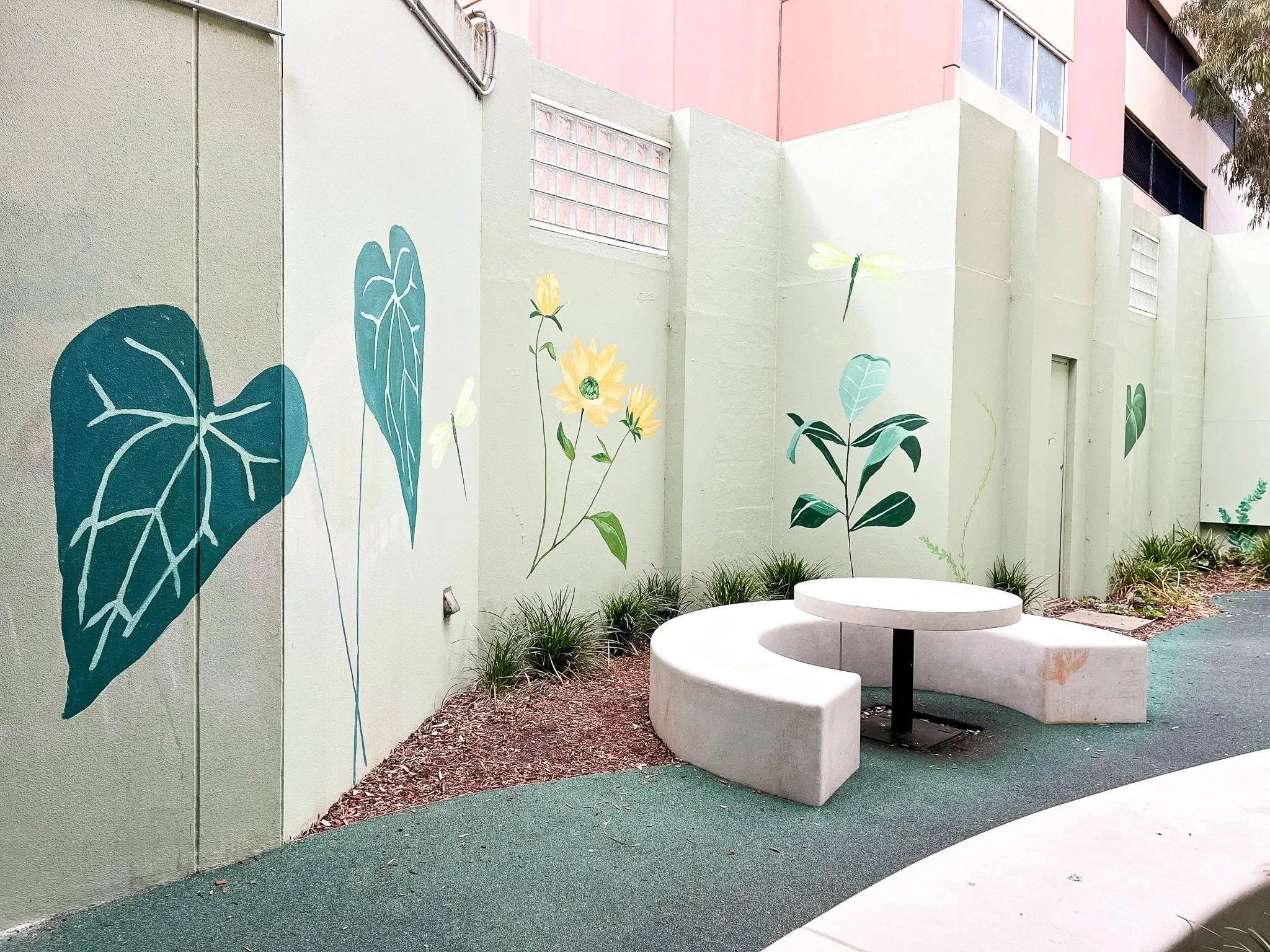 Sarah+Hankinson_Melbourne+Botanical+Flower+Mural24 copy.jpg