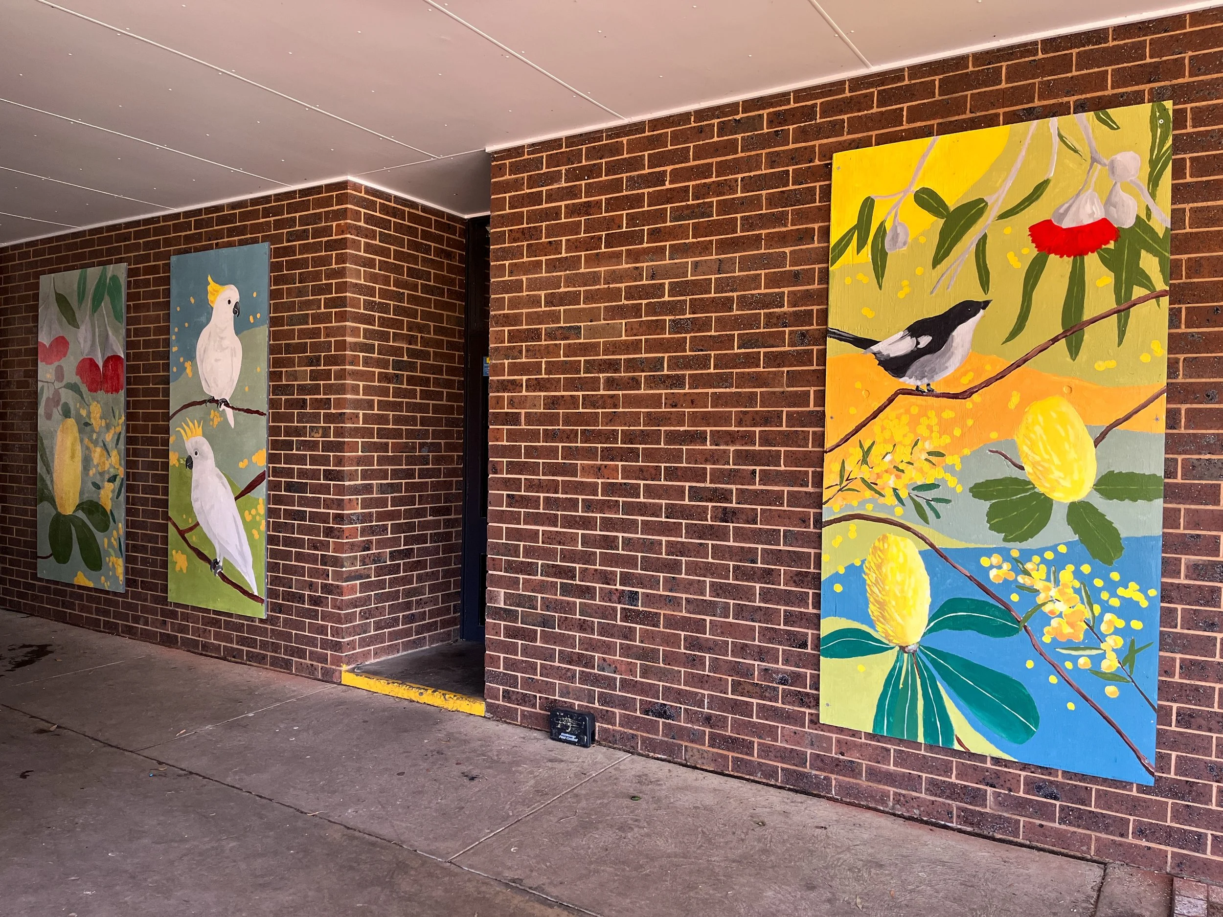Sarah Hankinsons community art_mount eliza murals25.JPG