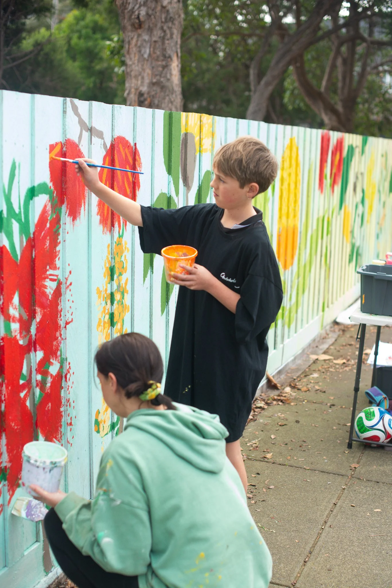 Sarah Hankinson Botanical Mural Art Incusion Schools Workshop Melbourne20.jpeg
