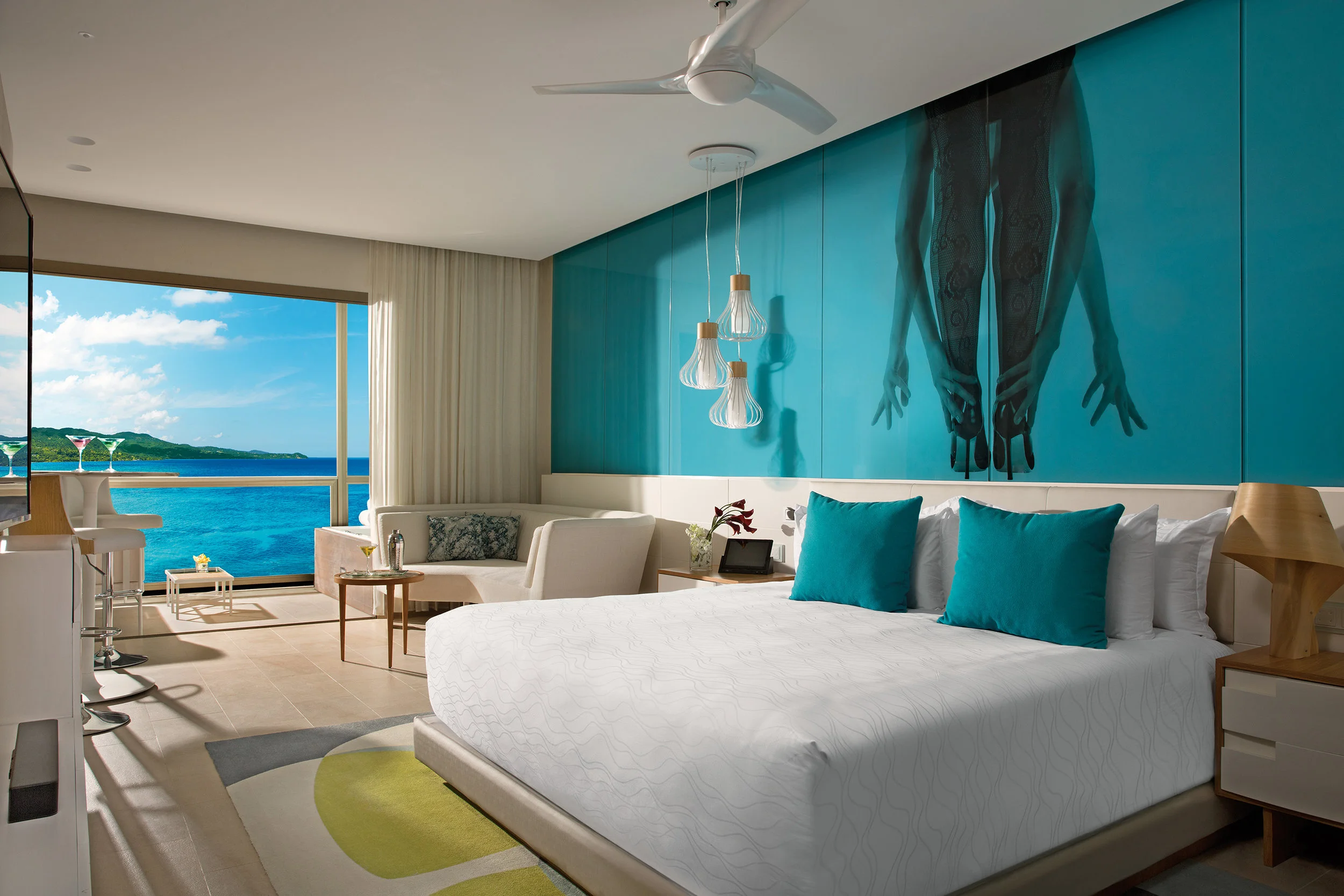 BREMB_Jr_Suite_OceanView_2A (1).jpg