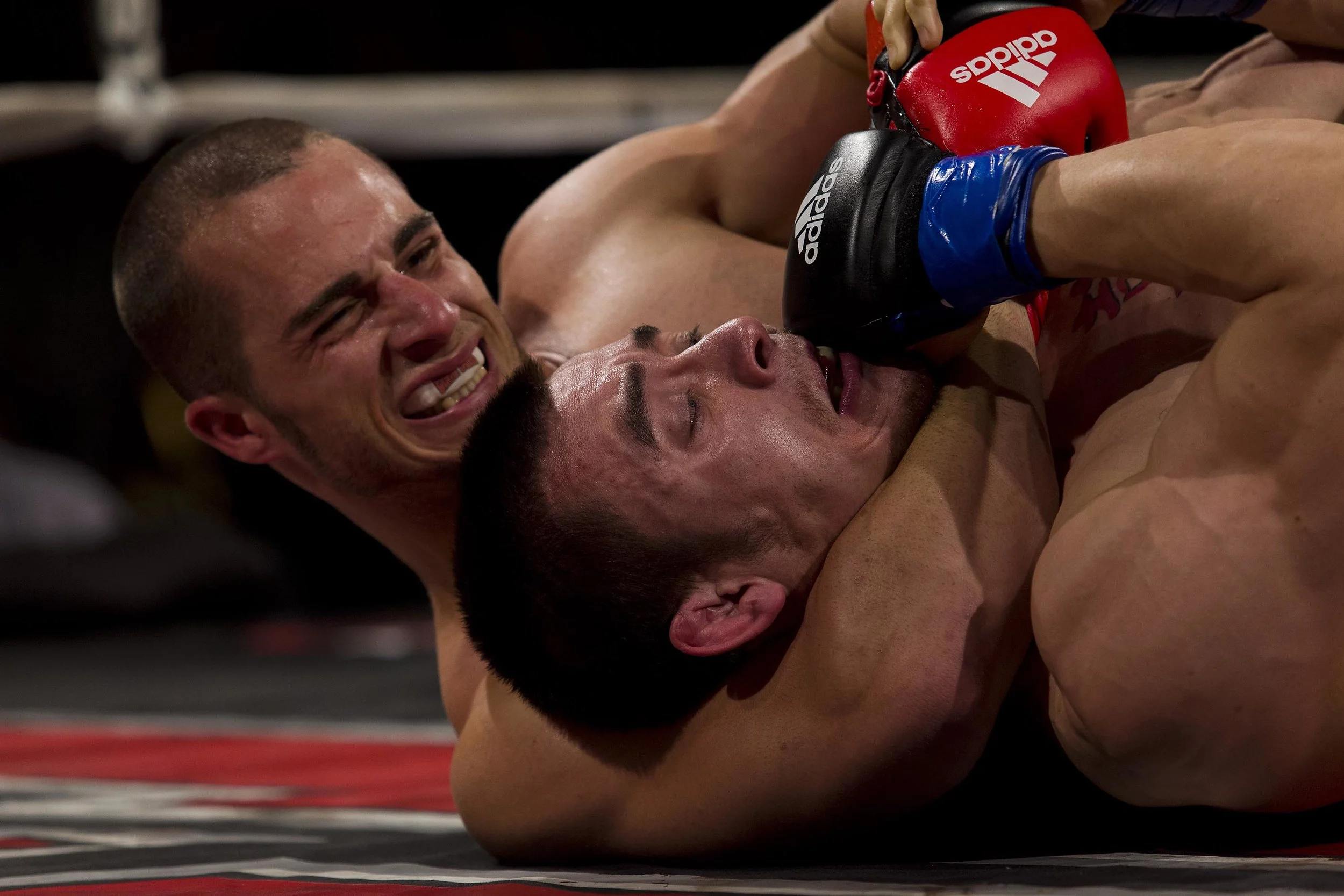  Jarahad Valeri (L) vs Regan Neoh at the Australian Fighting Championship, Melbourne Pavilion, Victoria. 