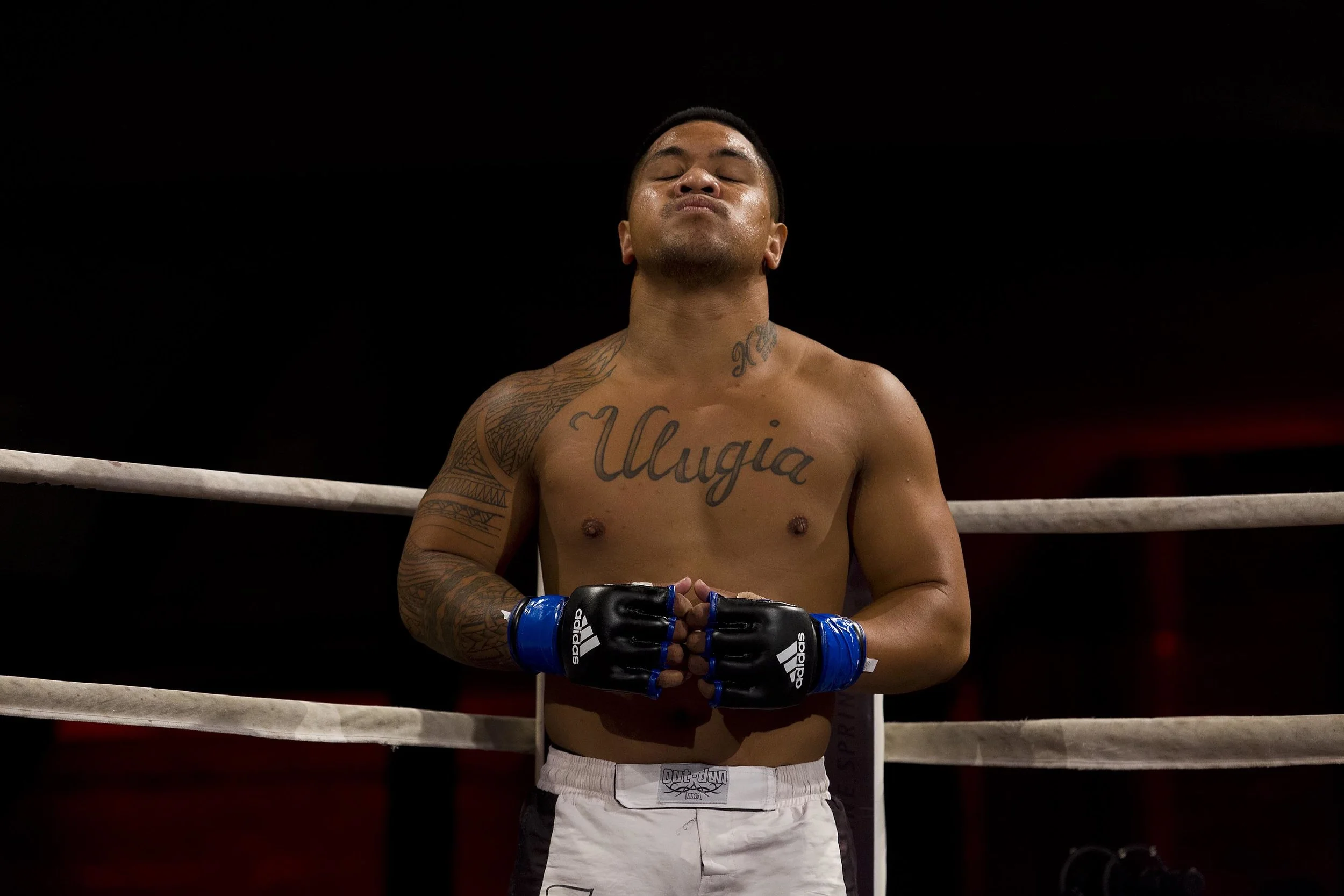  Mikey Vaotuua takes a moment to himself before his fight at the &nbsp;Australian Fighting Championship, Melbourne Pavilion, Victoria. 