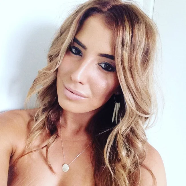 280116110722leah1.jpg