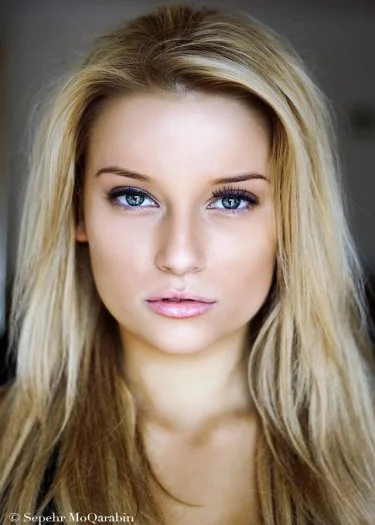 210813130019headshot.jpg
