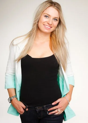 261112140141emaleighmarton80.jpg