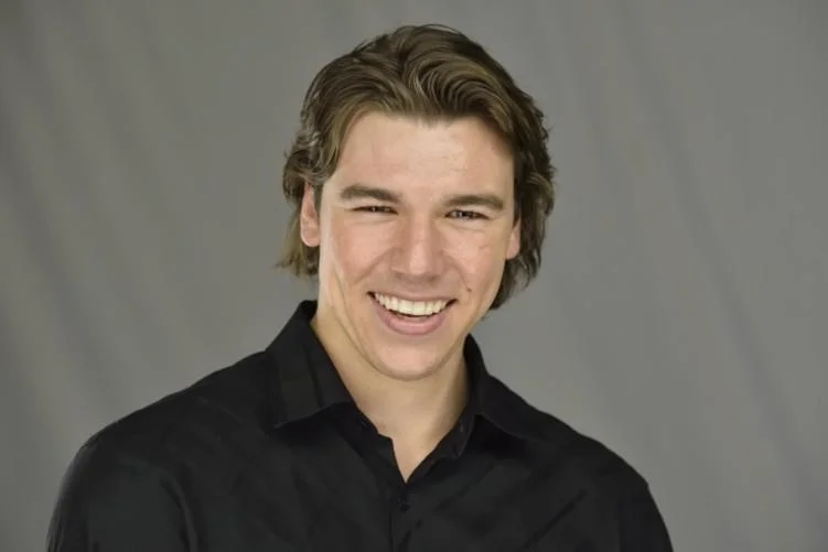 Christian R 3.jpg