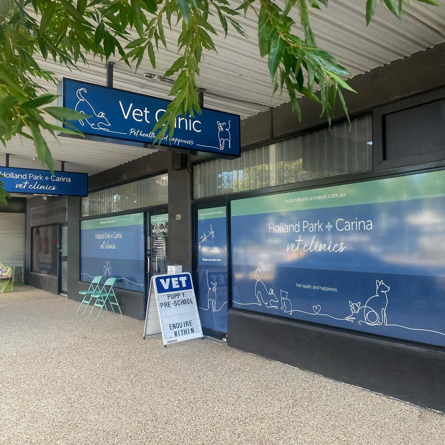 Signage for the Carina clinic!
hollandparkcarinavet.com.au

@hollandparkcarinavetclincs 

Holland Park clinic is next 🙌