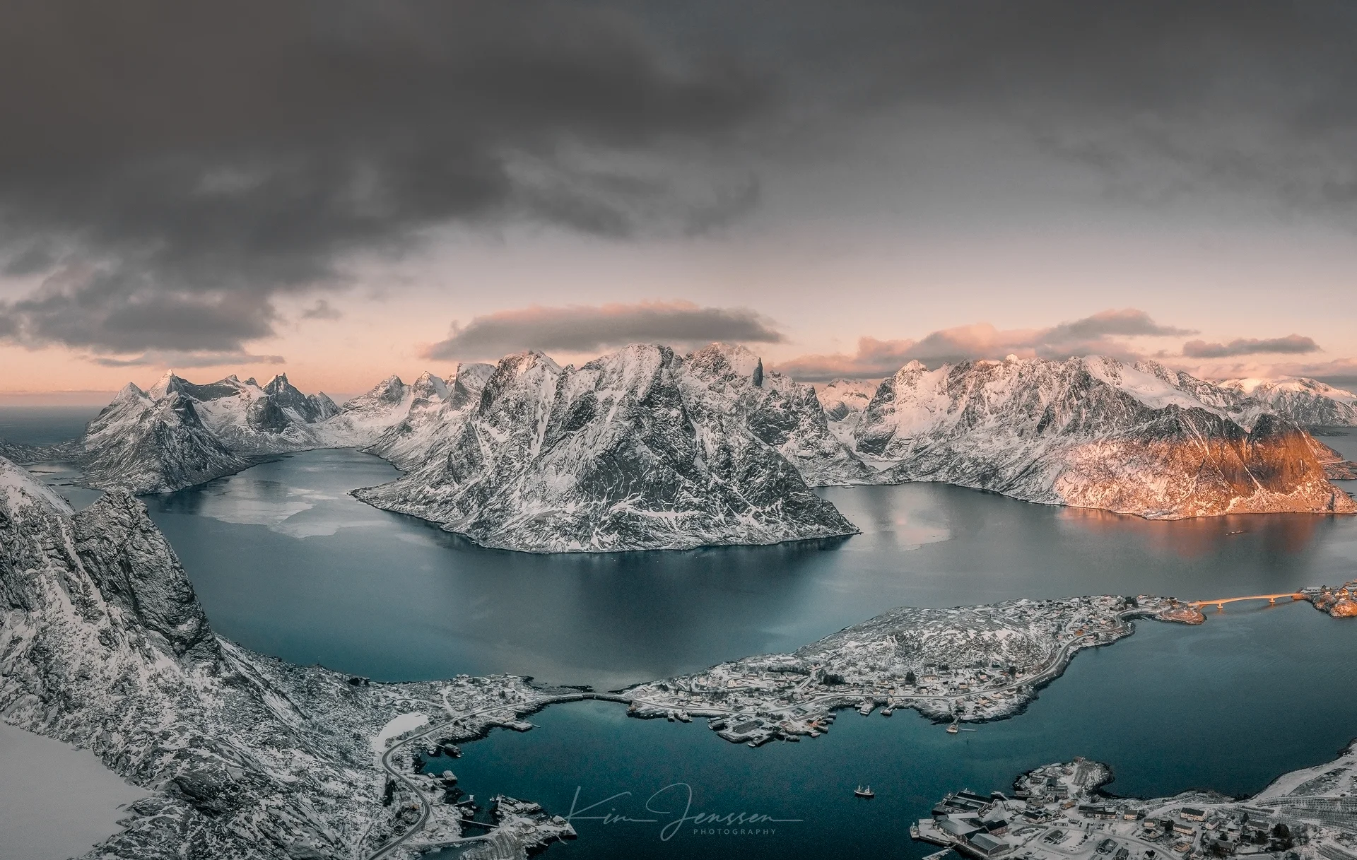 Reine-Pano-copy.jpg