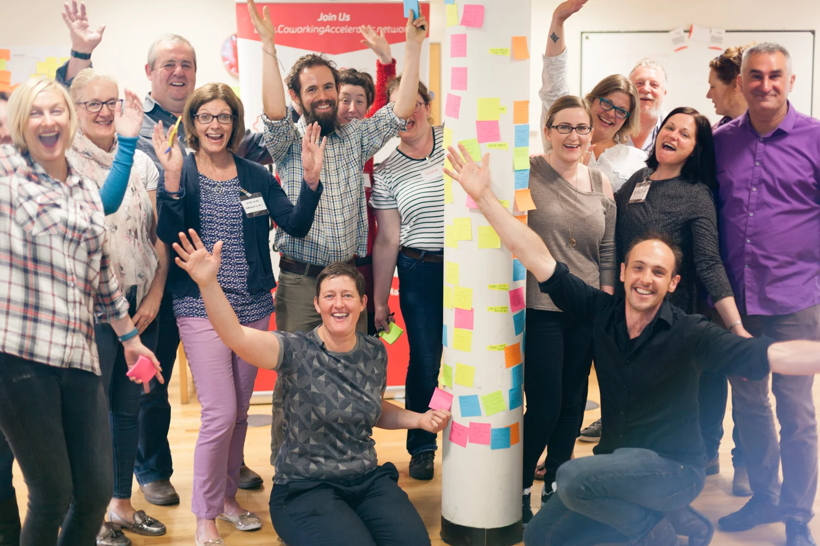 Group pillar cheering