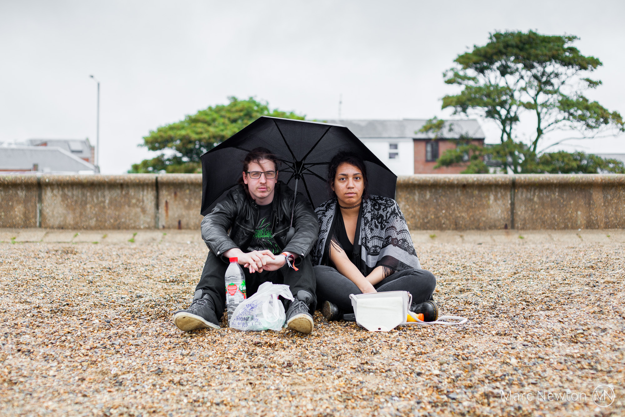 Couple on Beach, Southend on Sea_2000px.jpg