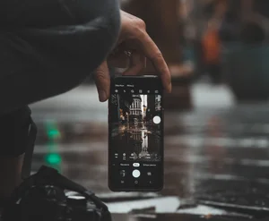 Camera settings on a smartphone
