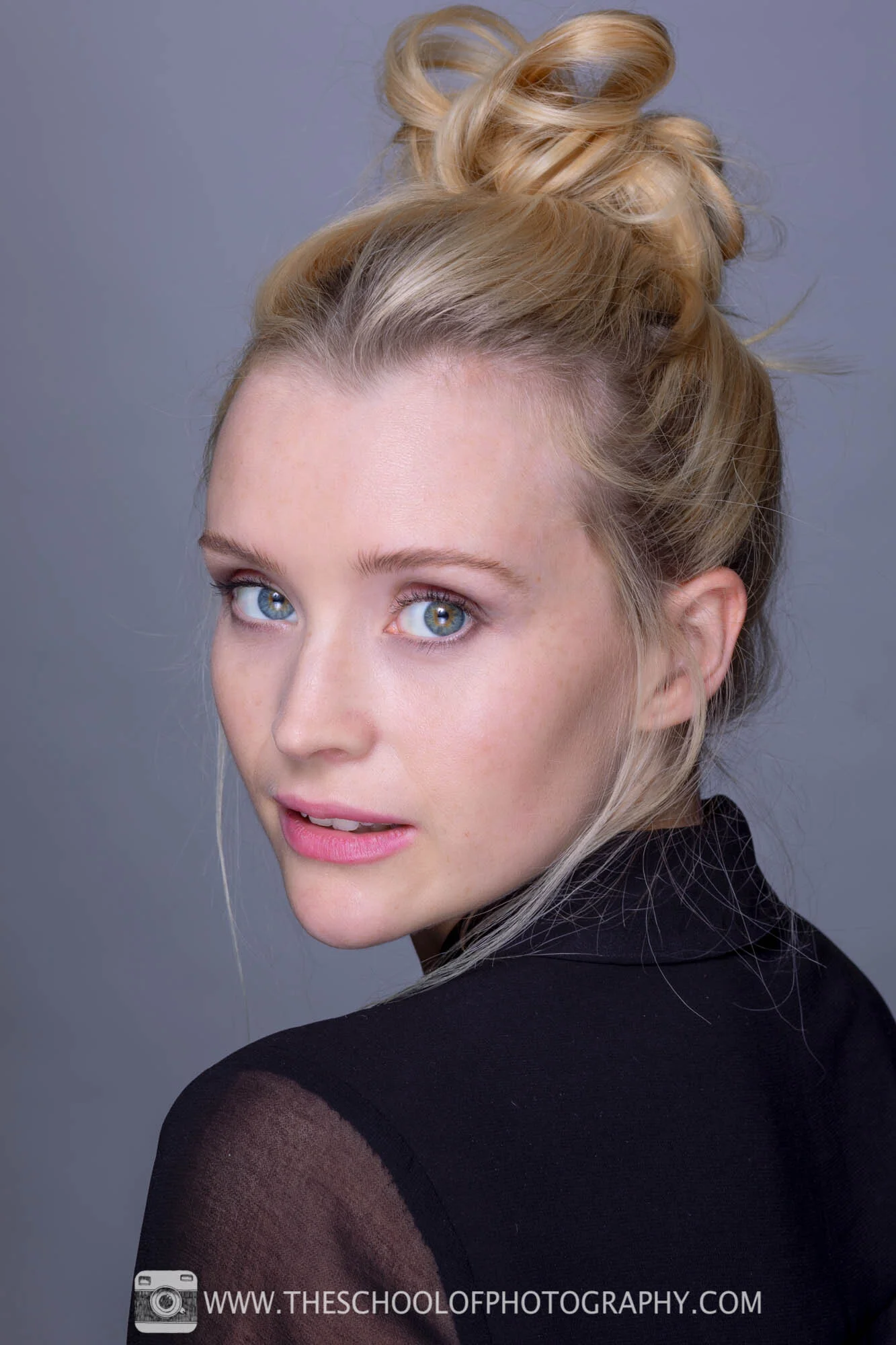 5 Pro Portrait Lighting Setups On a Budget! — The School of