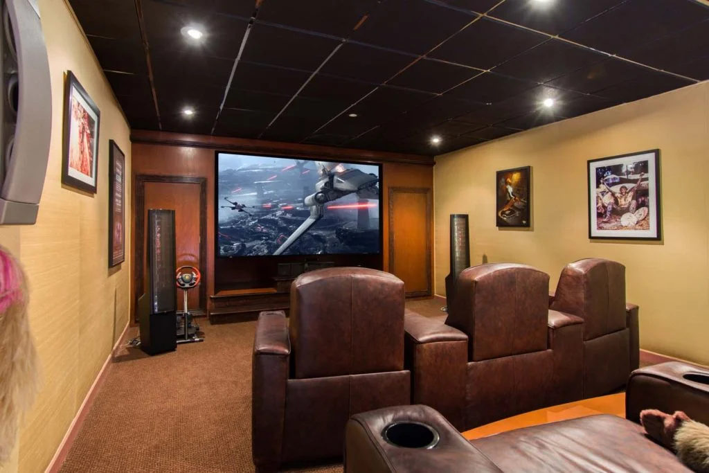 Tommy Lee Cinema.jpg