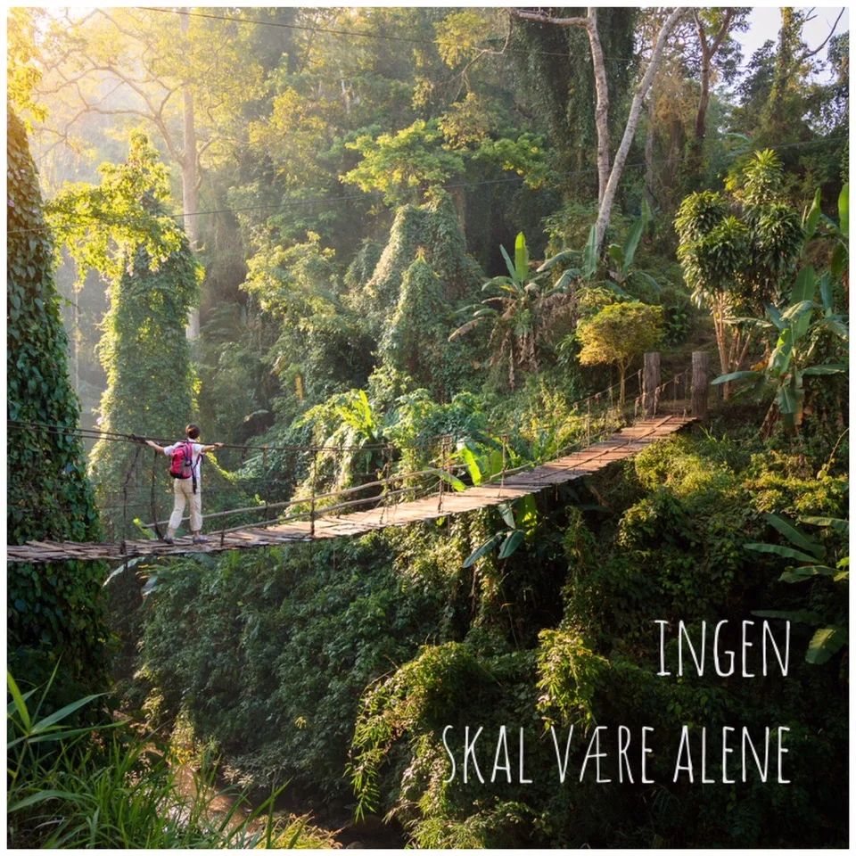 JEG VIL AT DU SKAL SNAKKE OM MEG!