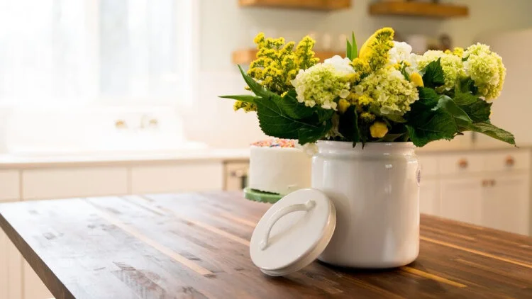 My Favorite Finishing Touches for Classic, Fresh Spaces