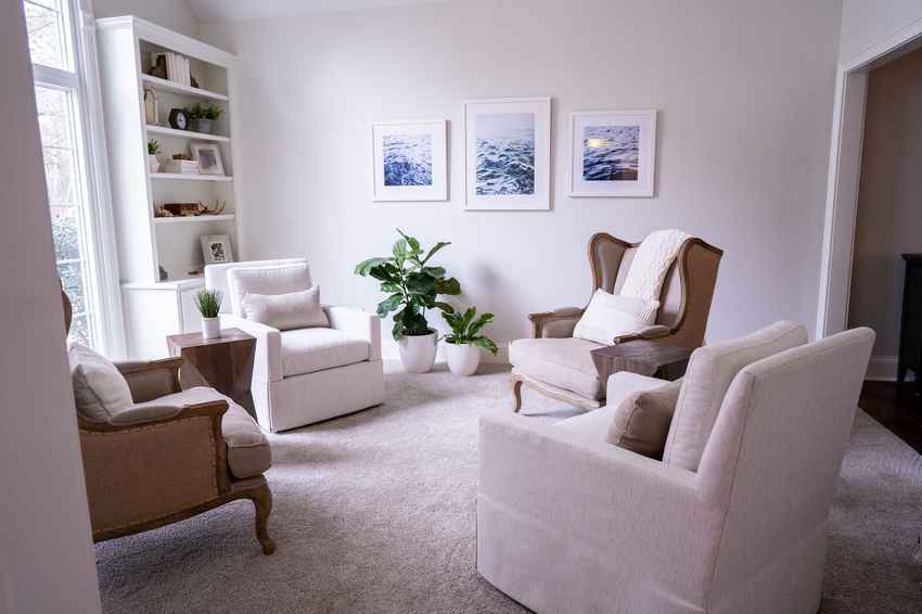 Before &amp; After: A Bright, Fresh &amp; Oh-So-Comfortable Sitting Room