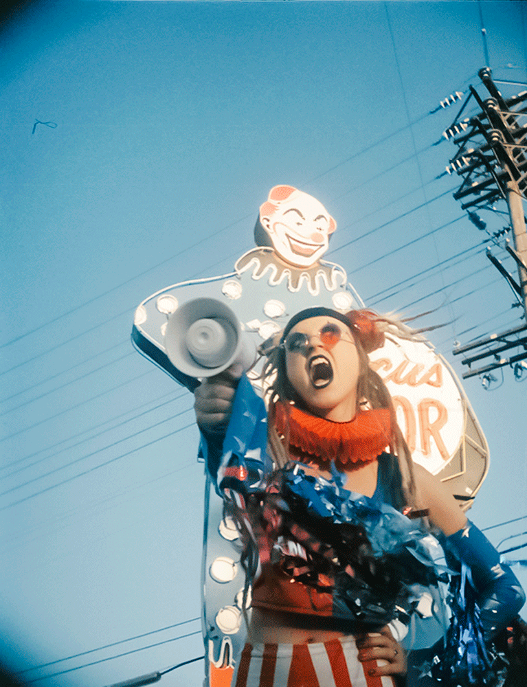 Clown1.gif