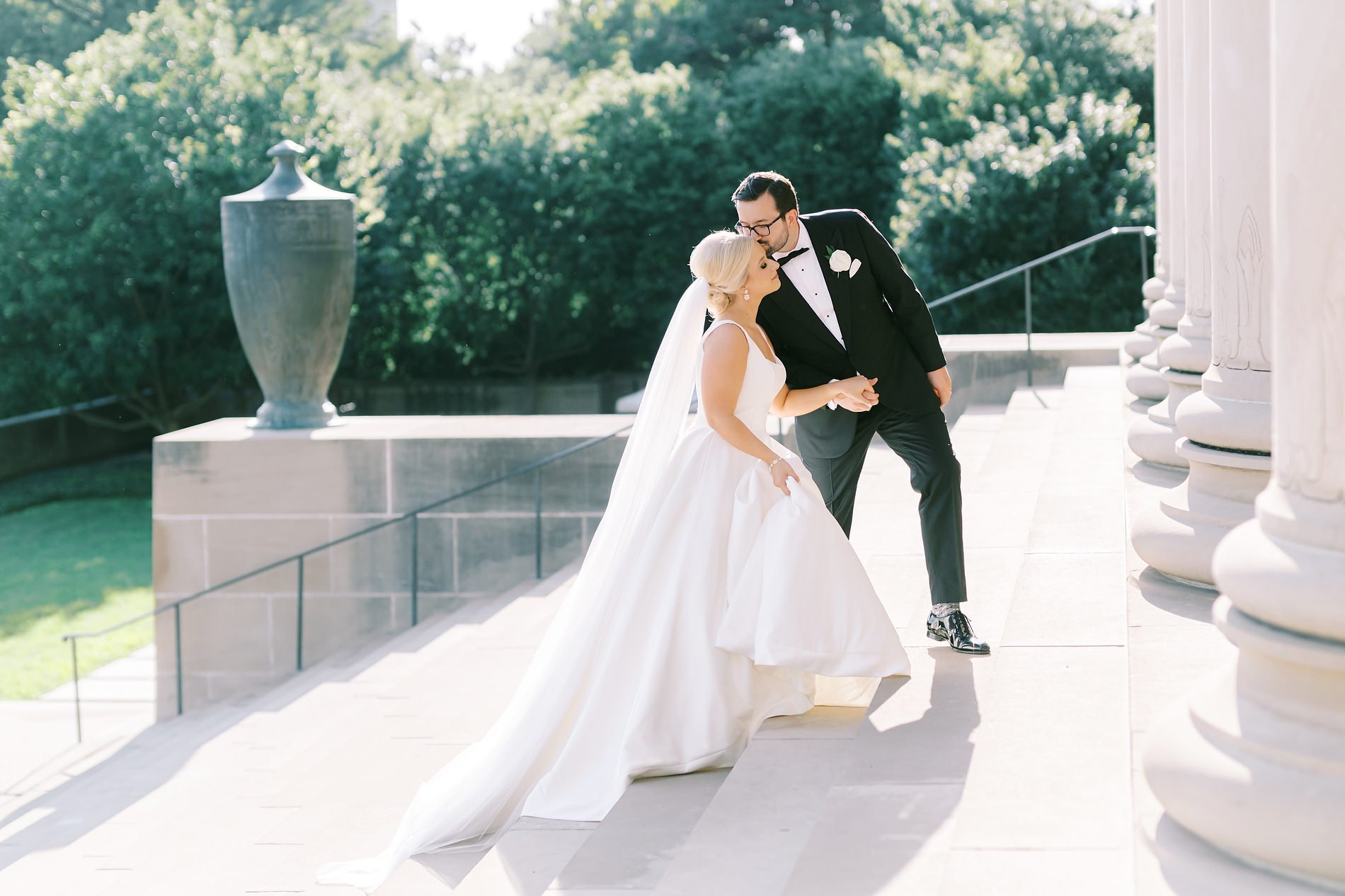 claire ryser midwest kansas city wedding photographer downtown kansas city wedding photographer union station wedding grand hall kansas city_039.JPG