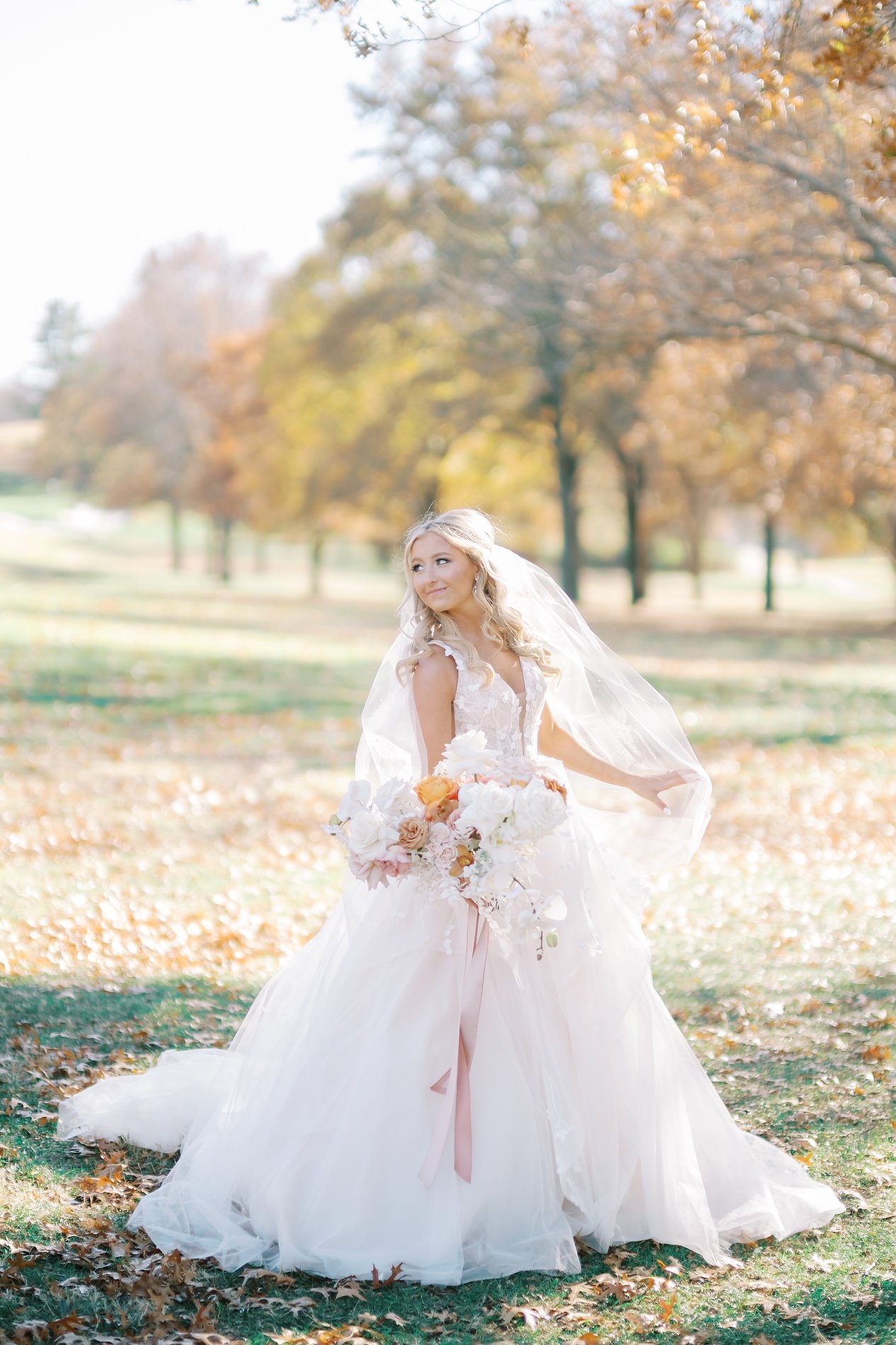 claire ryser midwest kansas city wedding photographer downtown kansas city wedding photographer union station wedding grand hall kansas city_067.JPEG