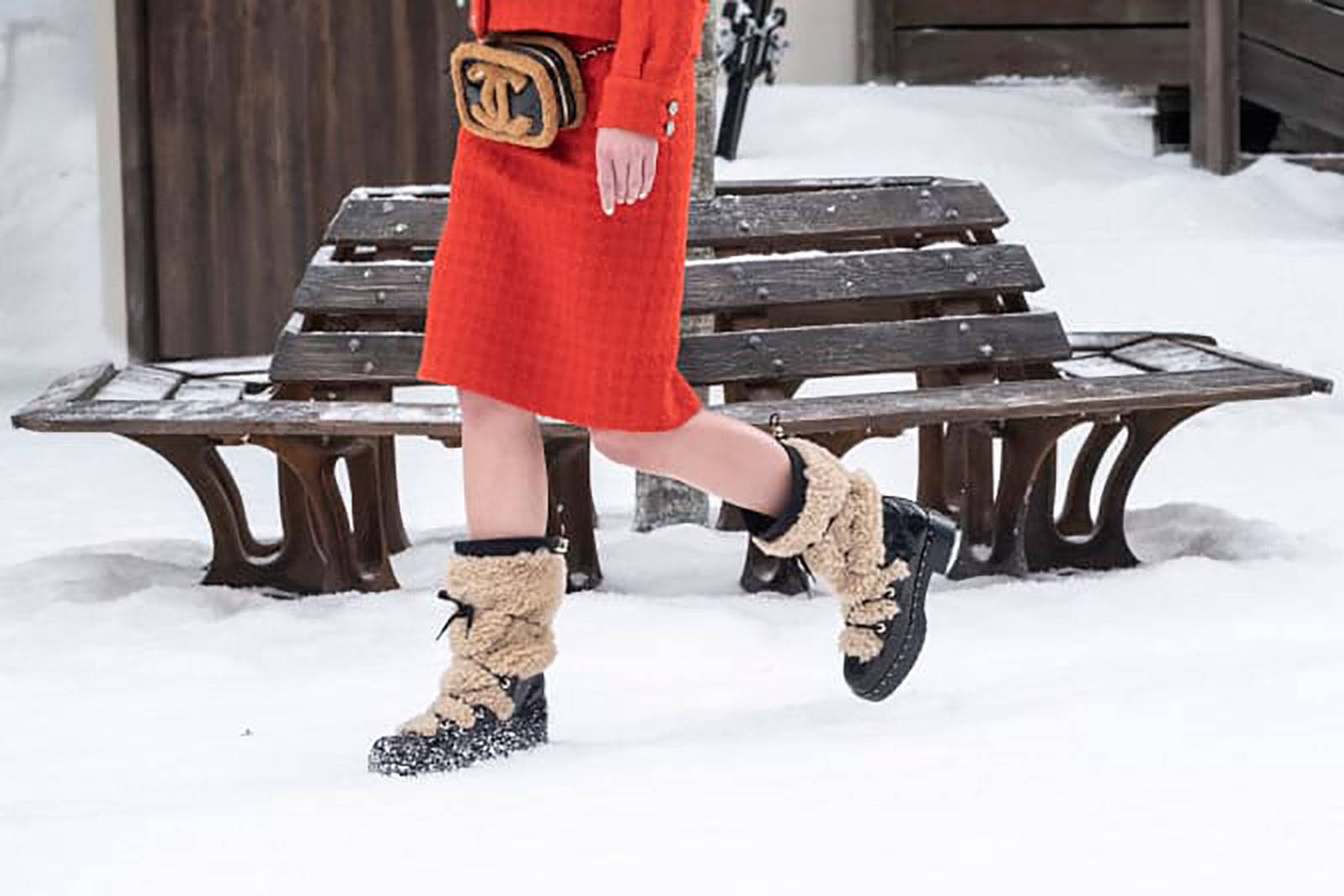 Tidlrs_Live_Luxury_CHANEL_Retrospective_1.jpg
