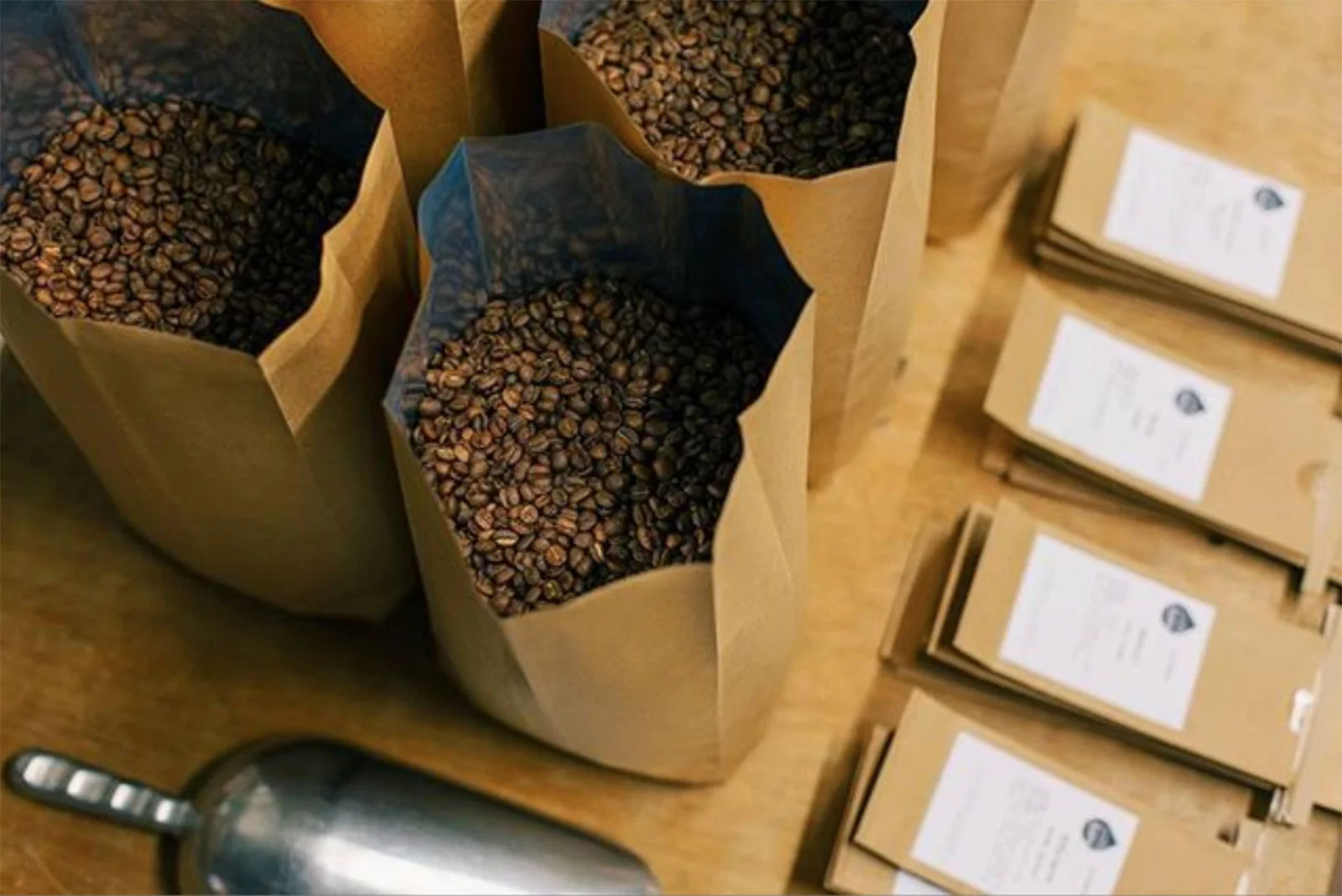 The_Ink_Collevtive_Inside_Ink_The_Daily_Grind_News_Pret-a-Partir_Cafe_Lomi4.jpg