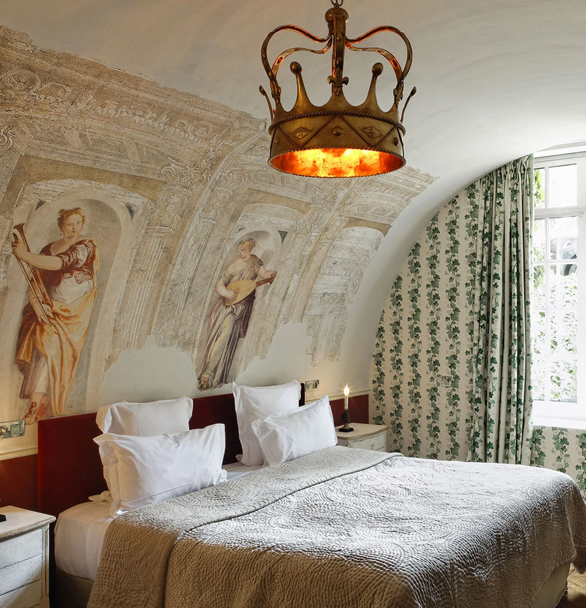 The_Ink_Collective_Inside_Ink_Pret_a_Partir_Stay_Paris_Hotel_saint-james-paris_4.jpg