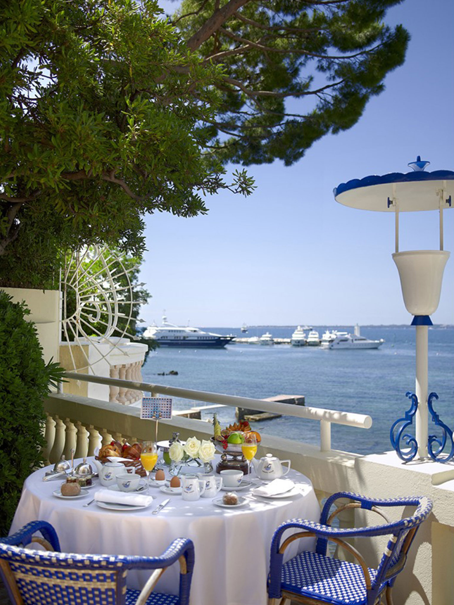 La_Passagère_Restaurant_1_The_Ink_Collective_Inside_Ink_Pret_A_Partir_Guide_To_Cote_d'Azur_ copy.jpg