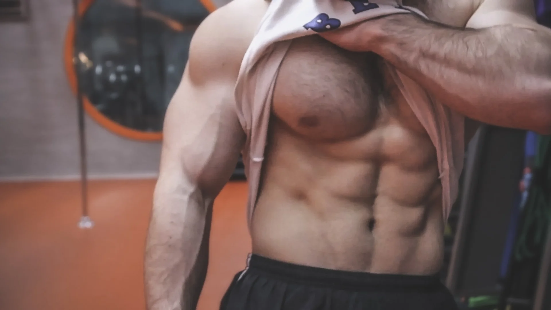 MUSCLE MONSTERS GUYS | 13 minutes flexing show with two amazing bodybuilders