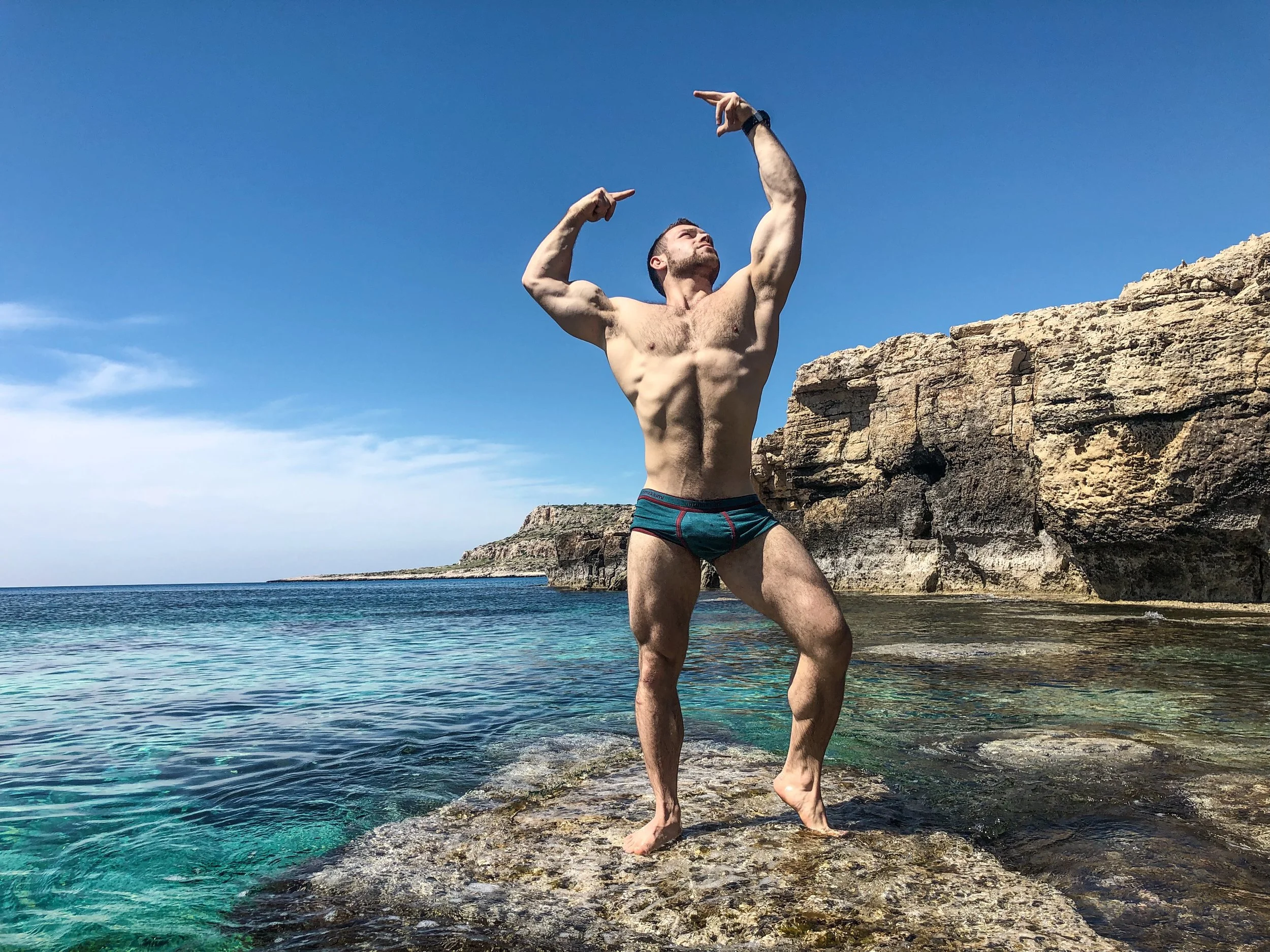 Sergey flexing his awesome muscles in beautiful plase - 20 minutes flexing video