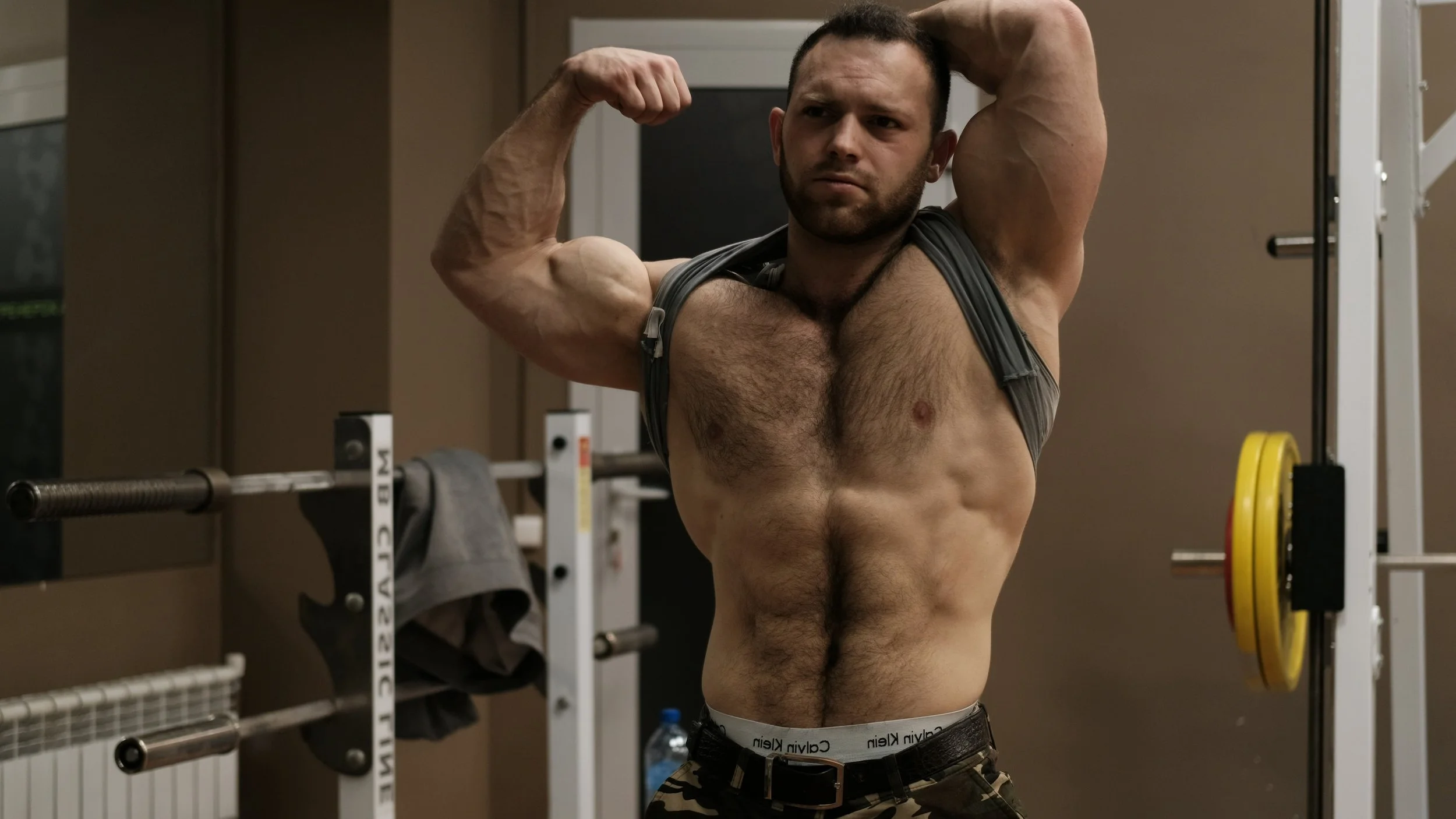 flex me1.jpg