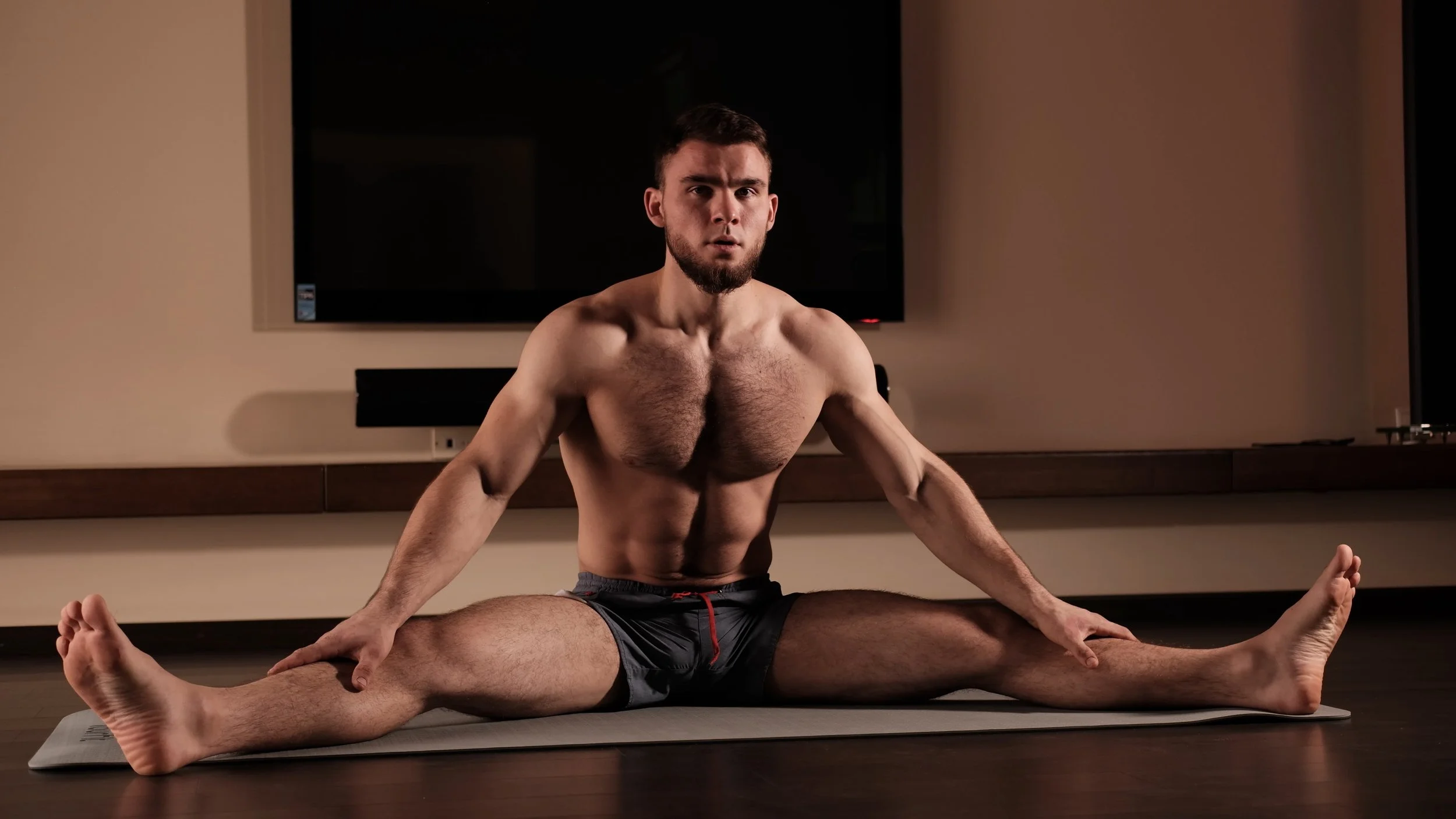 Long Muscle Show at Home