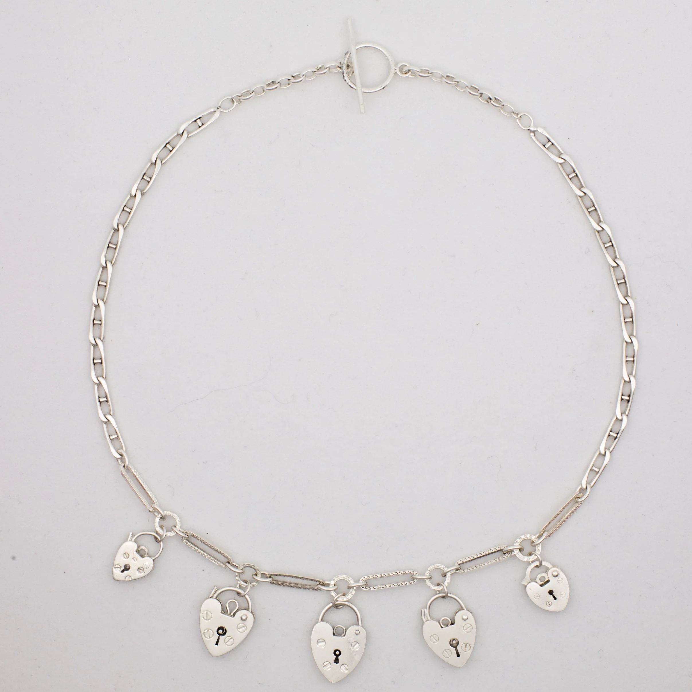 130924_IZZIVALENTINE_PRODUCT_V01-073.jpg