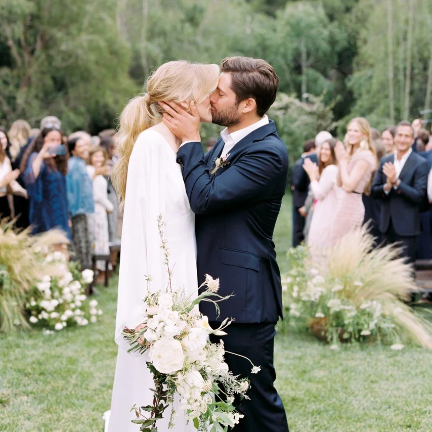 Brides Magazine : A Professional Photographer's Laid-Back California Wedding